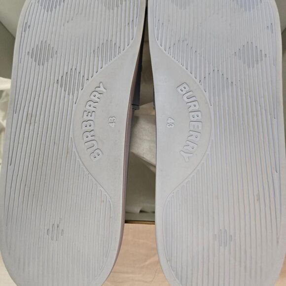 Burberry Men\'s blue Slides